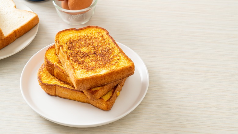 plate of golden French toast