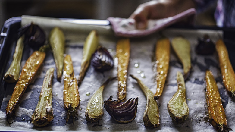 Roasted carrots on a tray