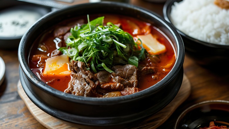 hot bowl of yukgaejang