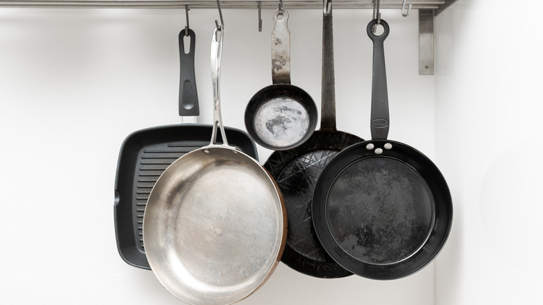 Hanging pans