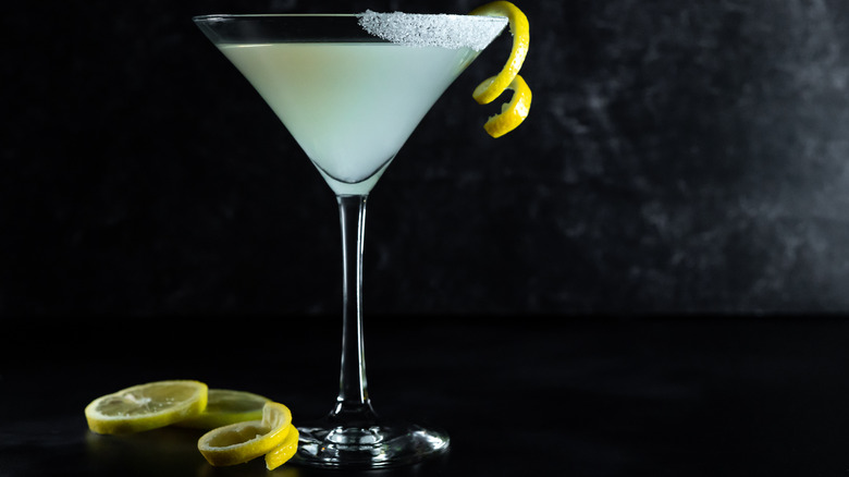 sugar-rimmed lemon cocktail