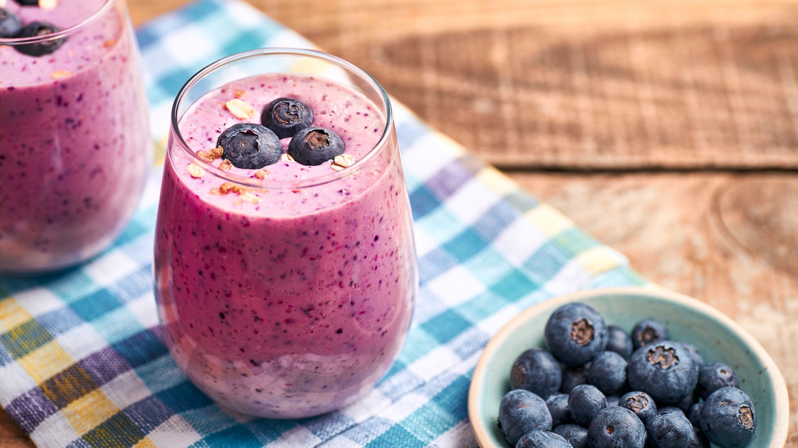 The Best Yogurt Substitutes For Your Next Smoothie