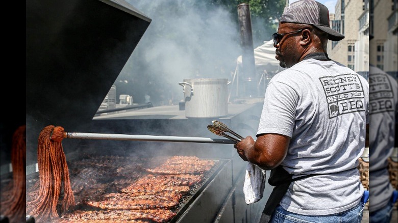 Rodney Scott basting ribs