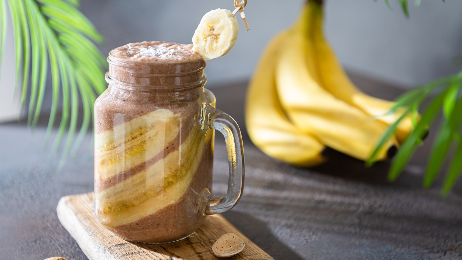8 Mistakes You Make Every Time You Blend a Smoothie