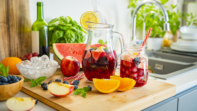 sangria with various fruits