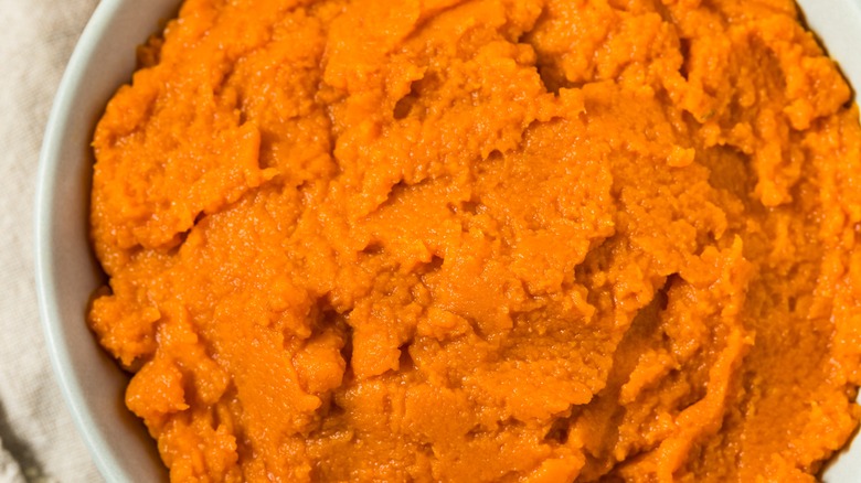 Pumpkin puree in a bowl