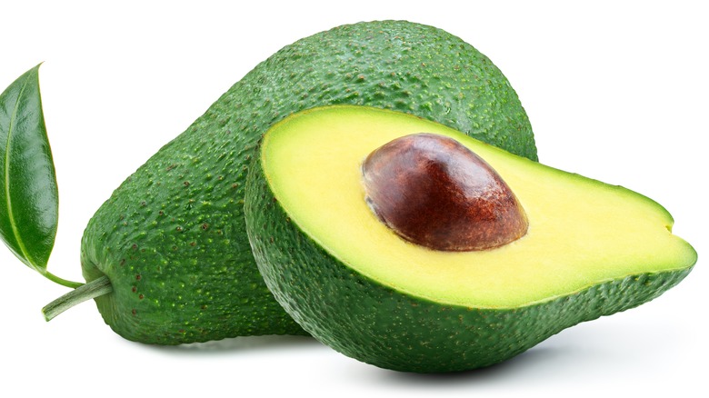 Avocado with pit