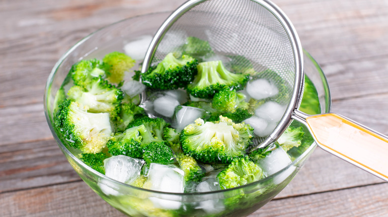 broccoli in ice water bath