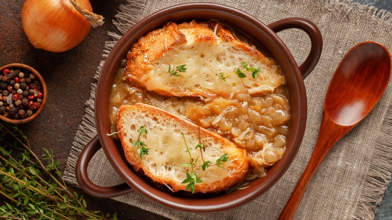 French onion soup with toasted bread