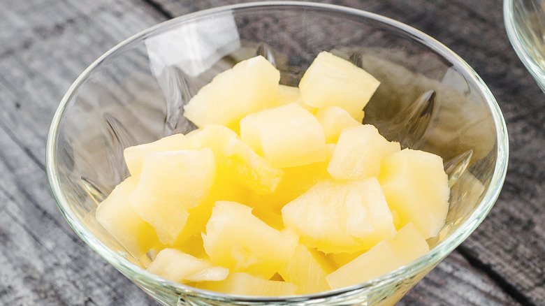 canned crushed pineapples