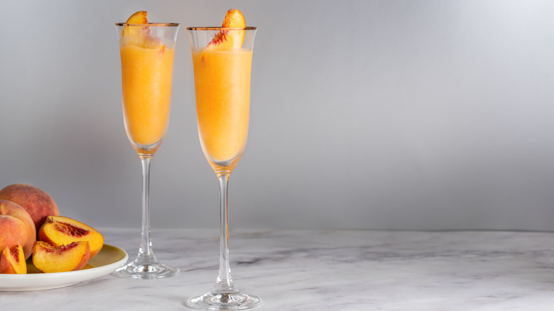 frozen peach bellini