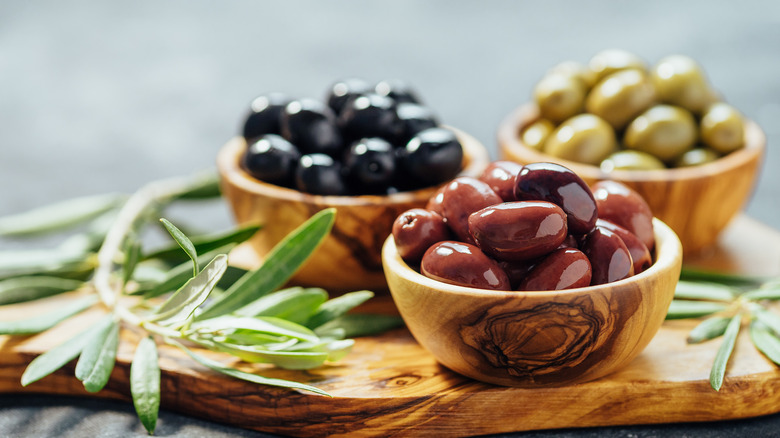 Olives in small bowls