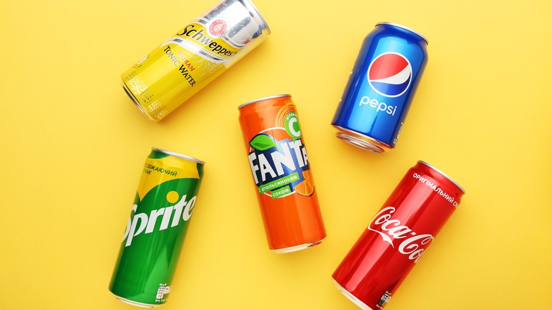 https://www.tastingtable.com/img/gallery/the-caffeine-content-of-20-popular-sodas-ranked-lowest-to-highest/intro-1690478959.jpg