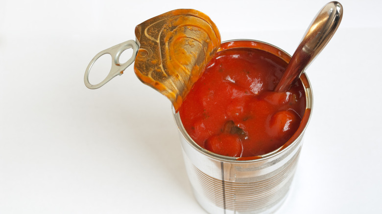 Open can of tomato soup