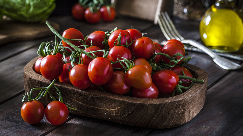 cherry tomatoes