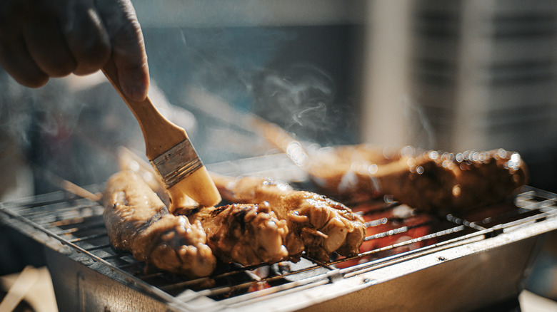 grilling chicken 