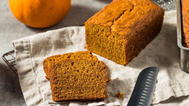 Pumpkin bread on white towel