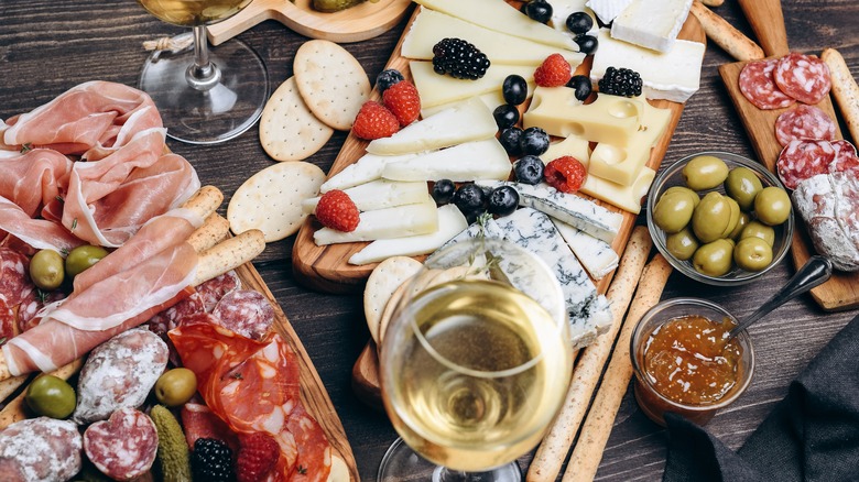 prosecco and cheese board