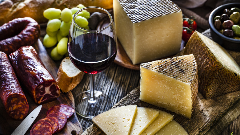 wine and manchego cheese