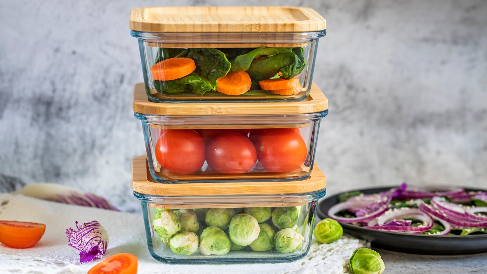 This Meal Prep Cutting Board Is the Secret to Easy Dinners