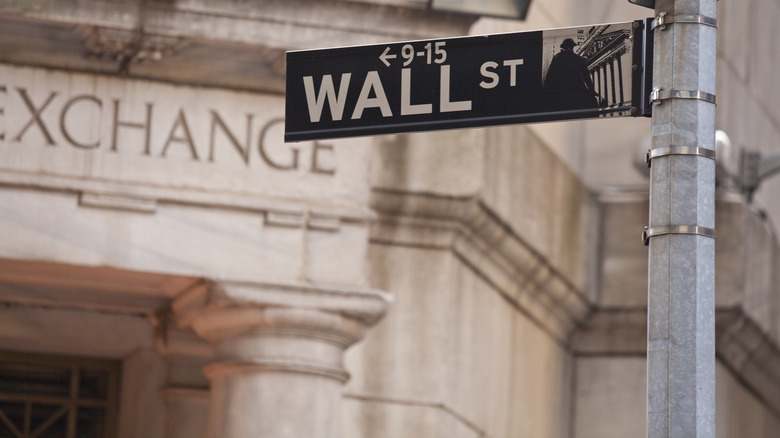 Wall Street street sign