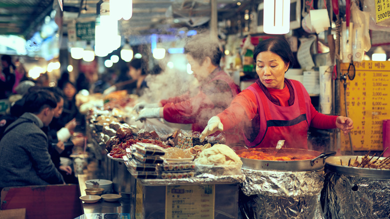 food vendors in South Korea 