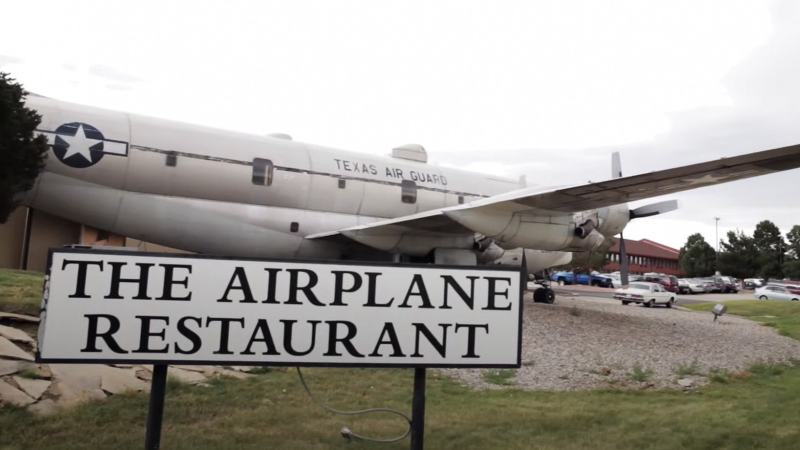 The Colorado Restaurant Where Diners Can Eat Inside An Airplane