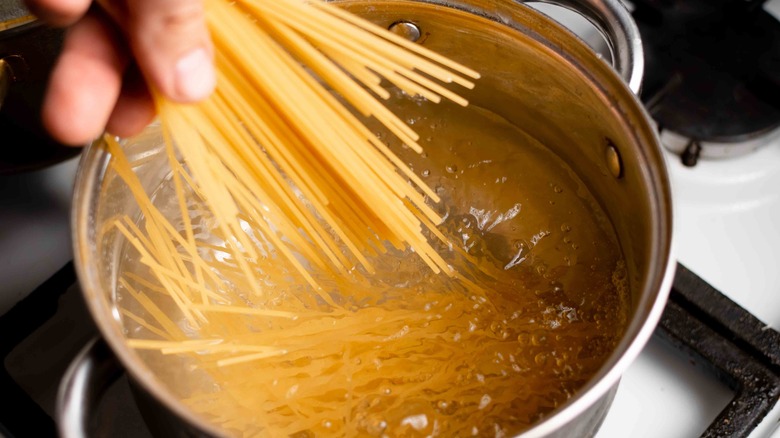 cooking gluten-free pasta