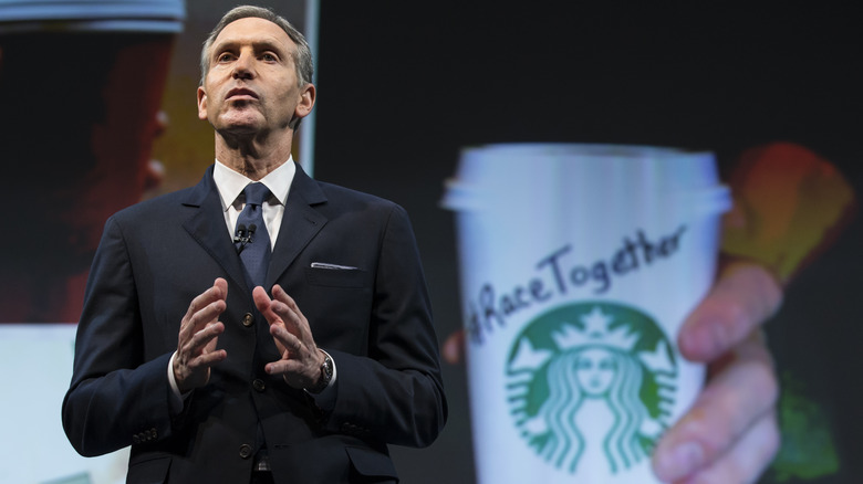 ceo howard schultz speaking about starbucks