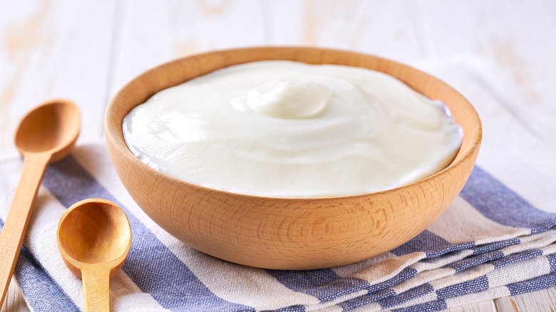 bowl of Greek yogurt