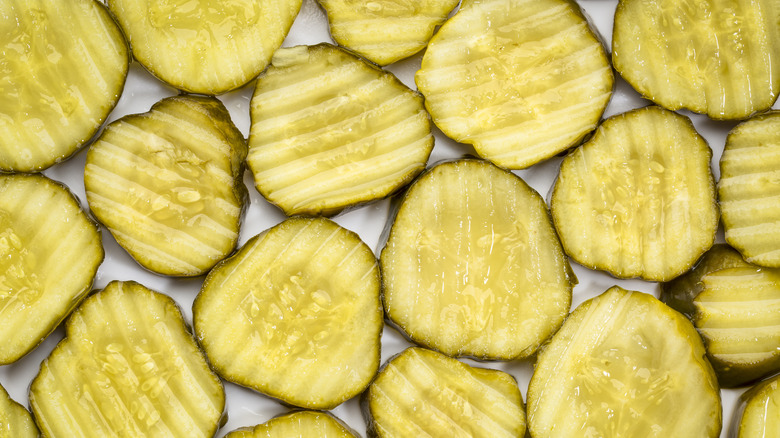 pickle slices