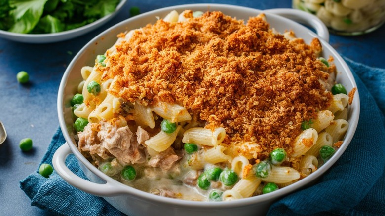 Tuna casserole with breadcrumb topping