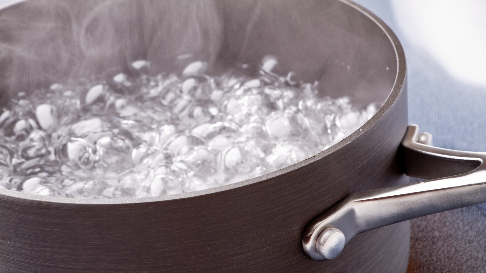 Does Boiling Water Keep Getting Hotter?