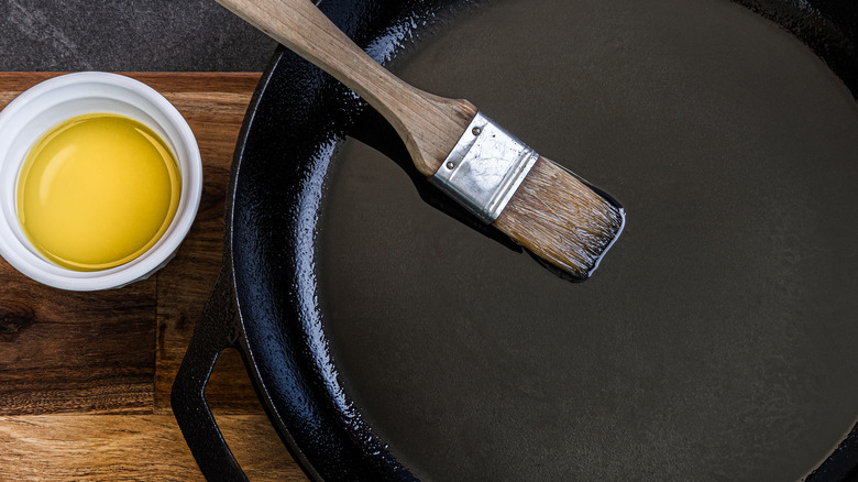 Seasoning a cast iron pan