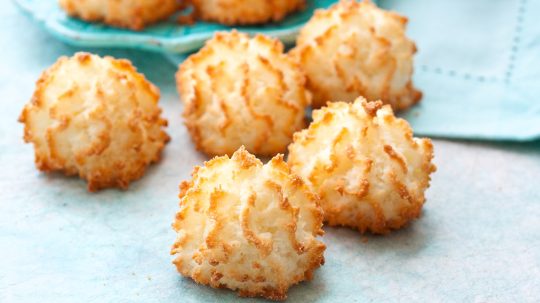 fresh baked coconut macaroons