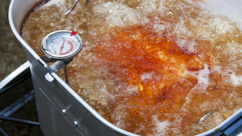 deep frying turkey