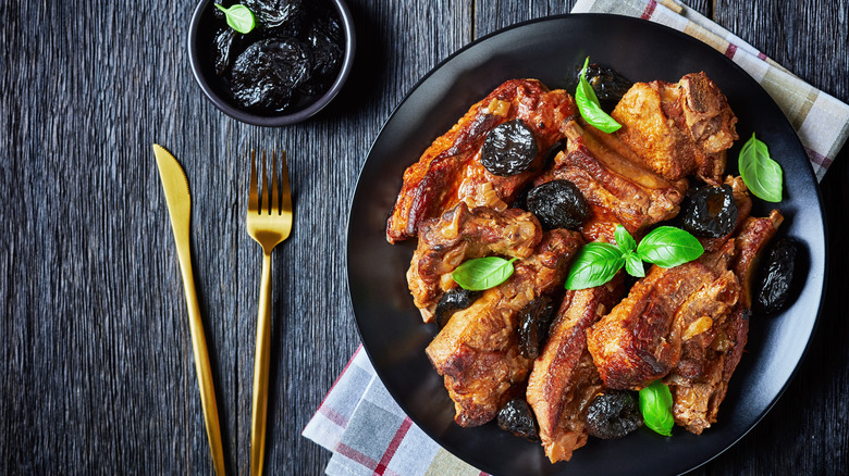 red-wine-braised short ribs