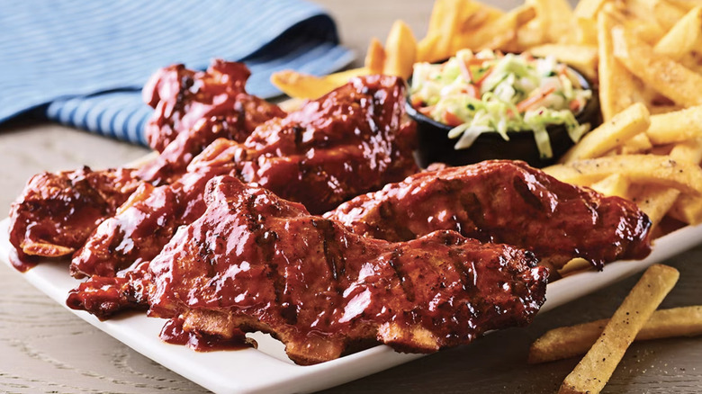 Applebee's riblet platter