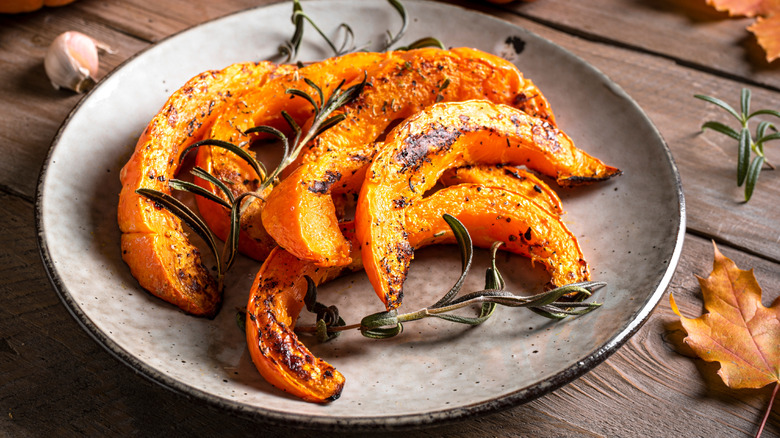 plate of roasted pumpkin slices