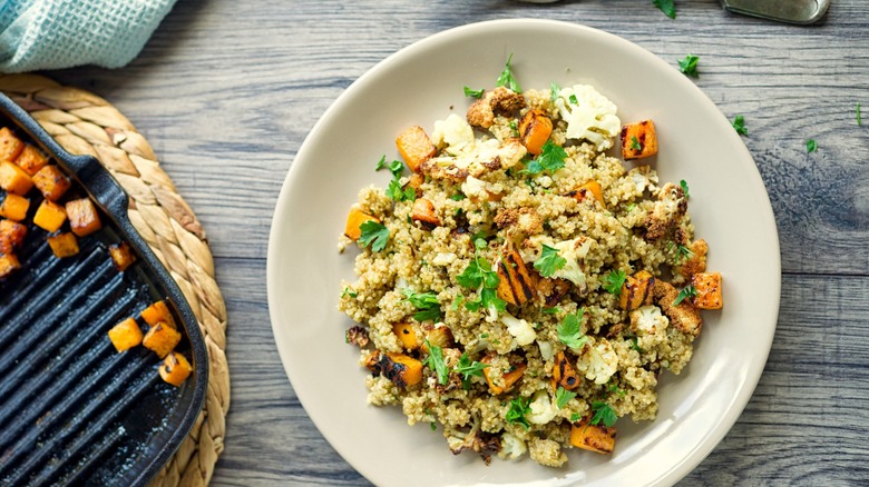 Butternut squash with quinoa and cauliflower