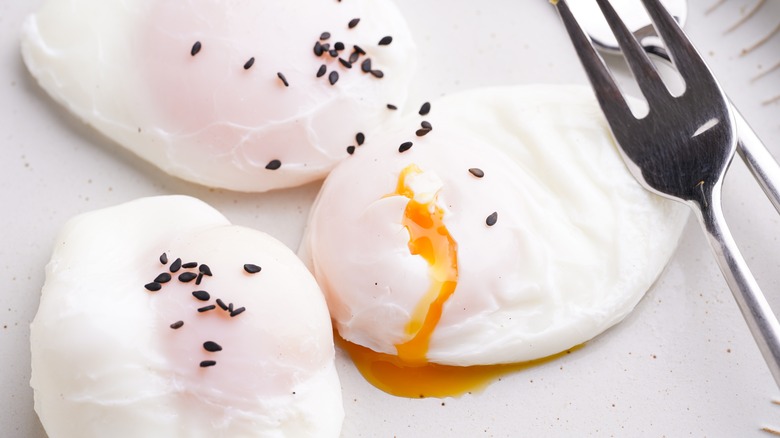 poached eggs