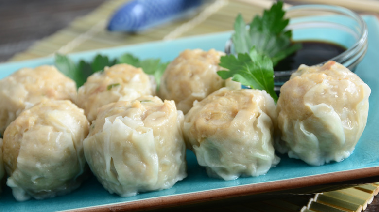 plate of steamed siu mai