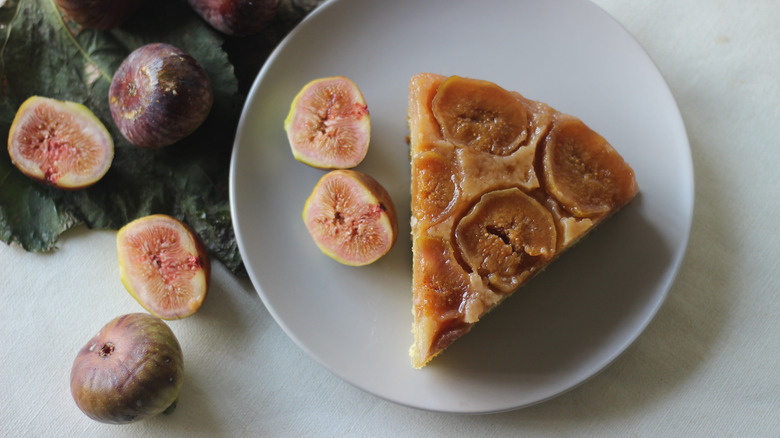 fig upside down cake