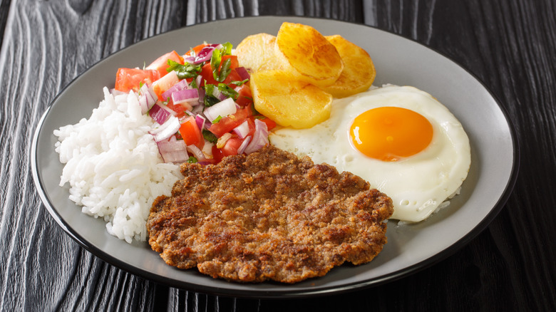 Bolivian silpancho on plate