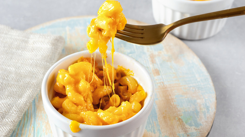 Cheesy mac and cheese in a bowl