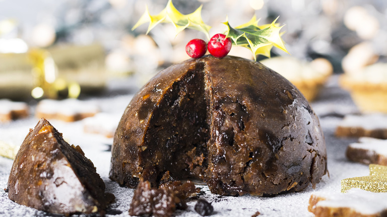 Christmas pudding with holly