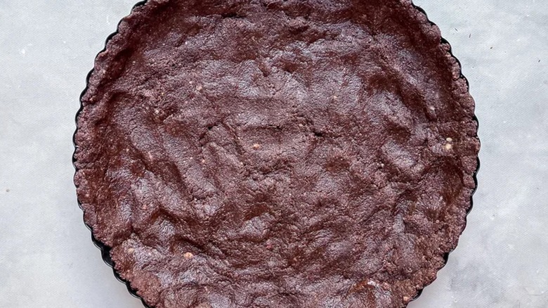 almond and coconut flour crust with cocoa