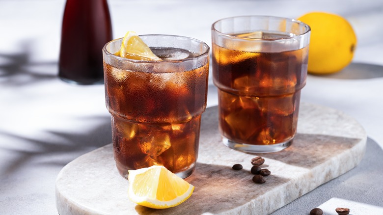 iced coffee with lemon