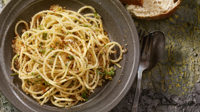 bowl of pasta with garlic