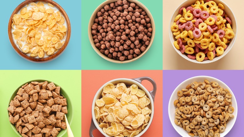 different breakfast cereals in bowls